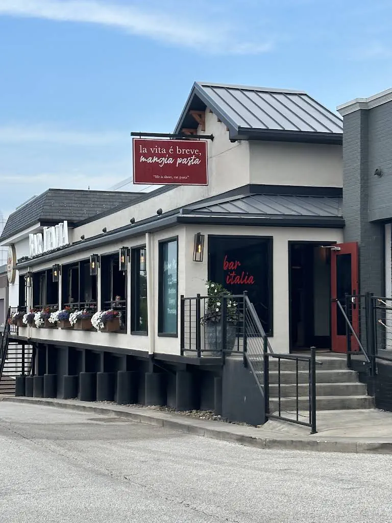 Bar Italia Beachwood