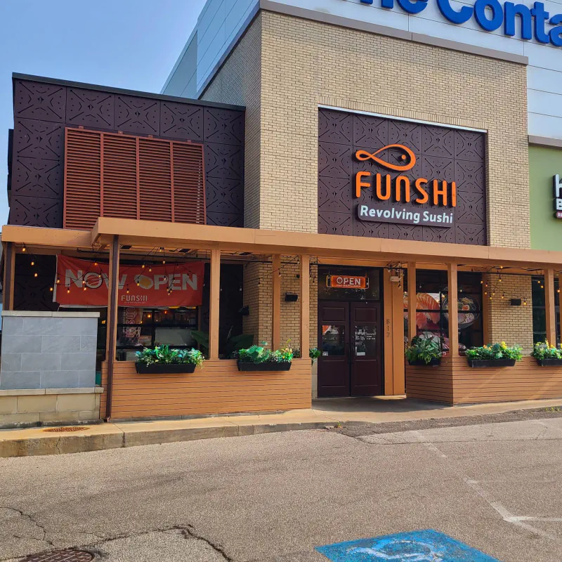 FUNSHI Revolving Sushi Ramen Boba