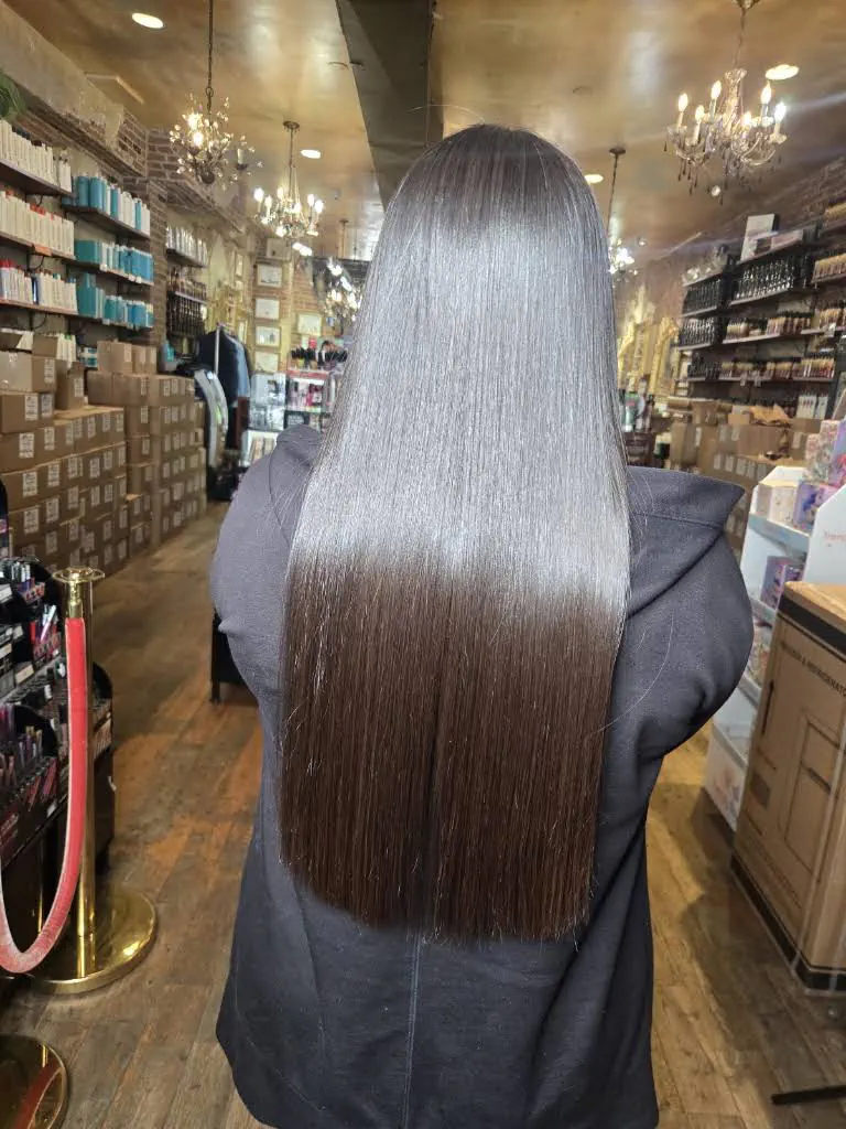 Delacqua Salon & Spa
