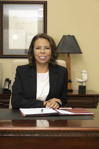 Abogado de Inmigracion Marcela C Rodriguez Esq.