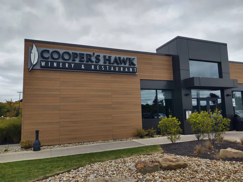 Cooper’s Hawk Winery & Restaurant