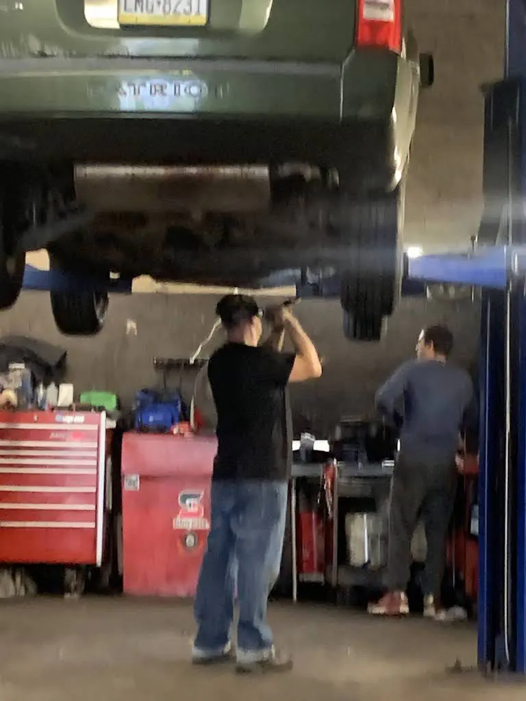 Torres & Torres Auto Repair