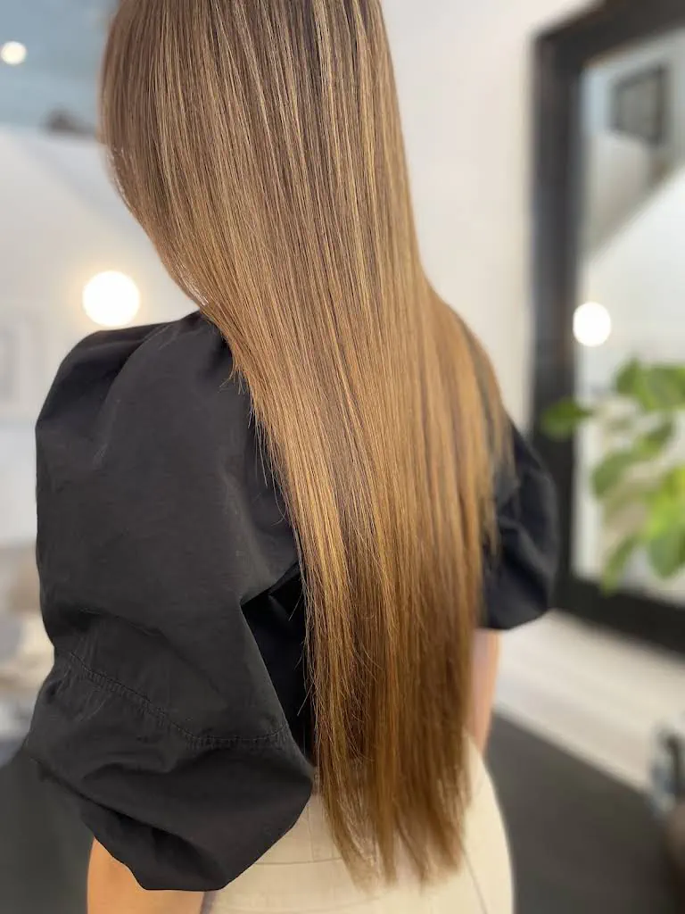 Koji Toyoda Salon