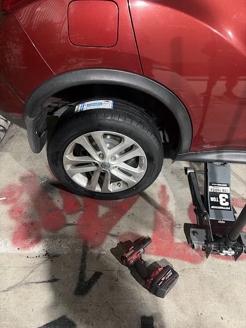 24-7 Mobile Tire Repair Service West Hollywood